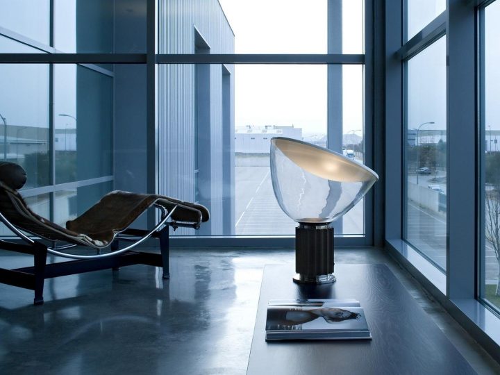 Taccia Table Lamp, Flos