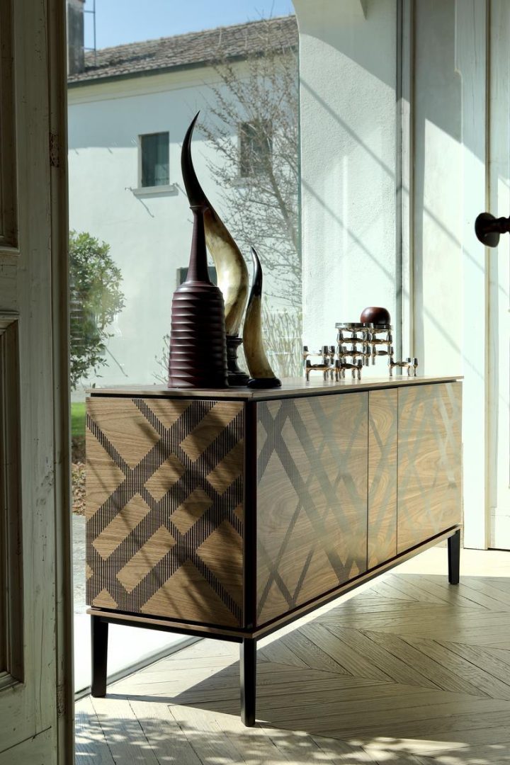 Tartan Sideboard, Tonin Casa