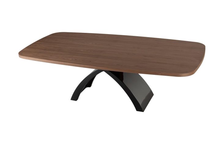 Tokyo Table, Tonin Casa