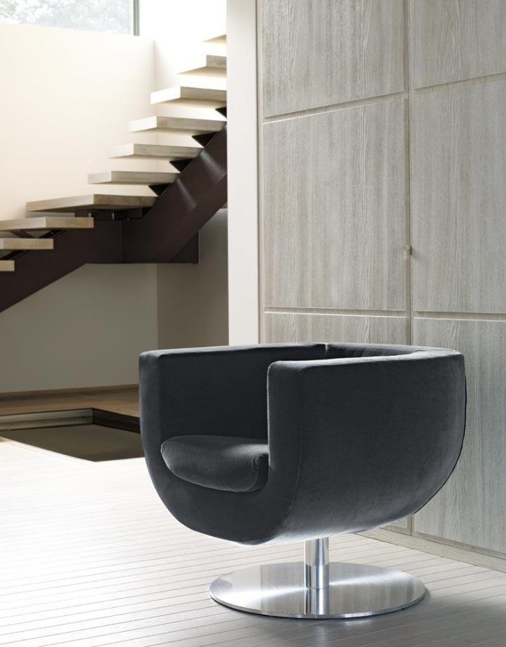 Tulip Armchair, B&B Italia