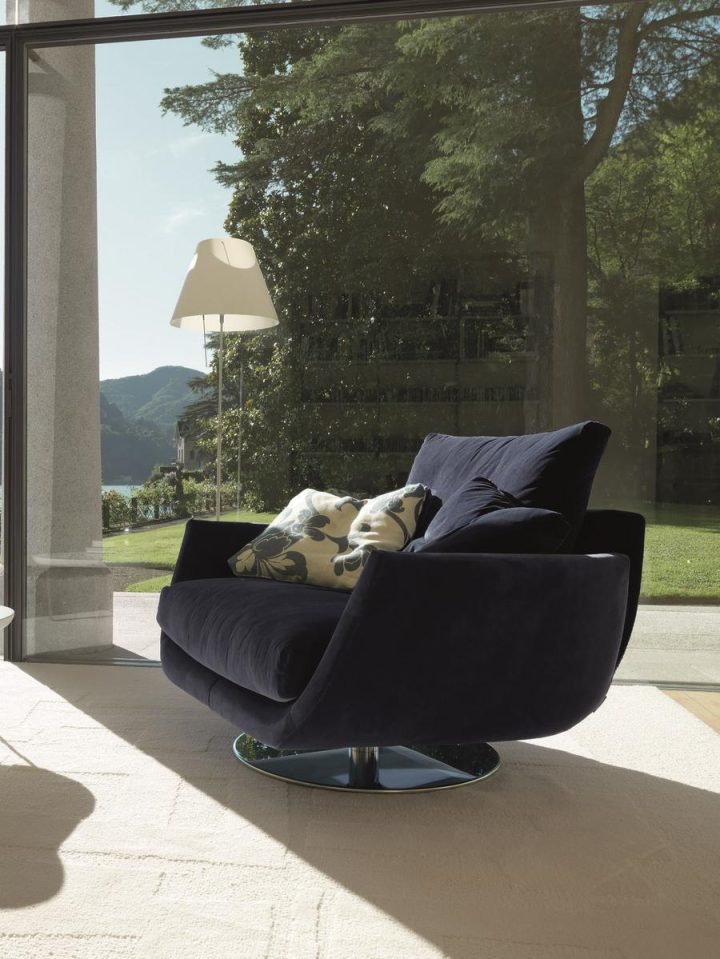 Tuliss Armchair, Desiree