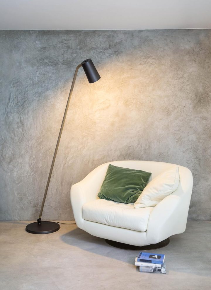 Up Floor Lamp, Contardi