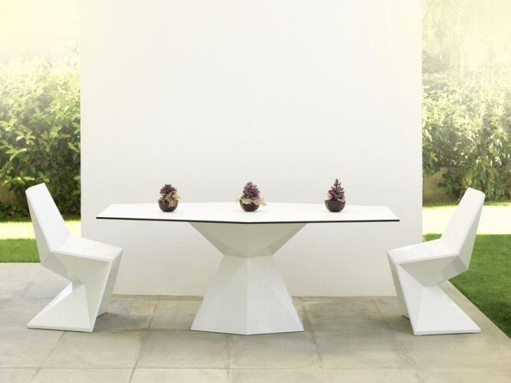 Vertex Garden Table, Vondom