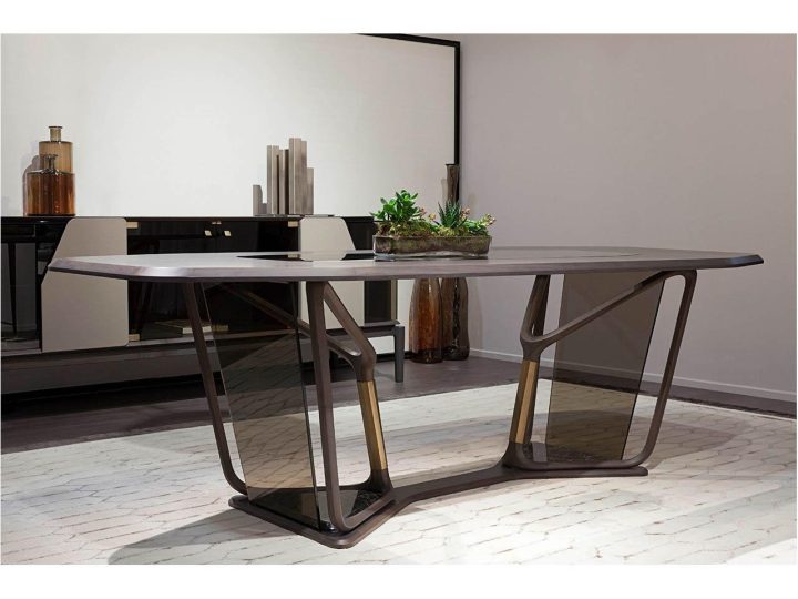 Vine Table, Turri