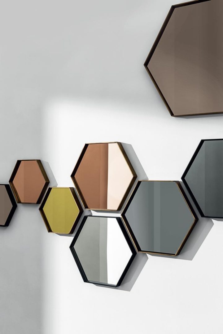 Visual Hexagonal Mirror, Sovet