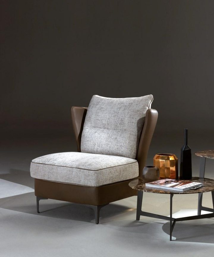 Voltaire Armchair, Borzalino