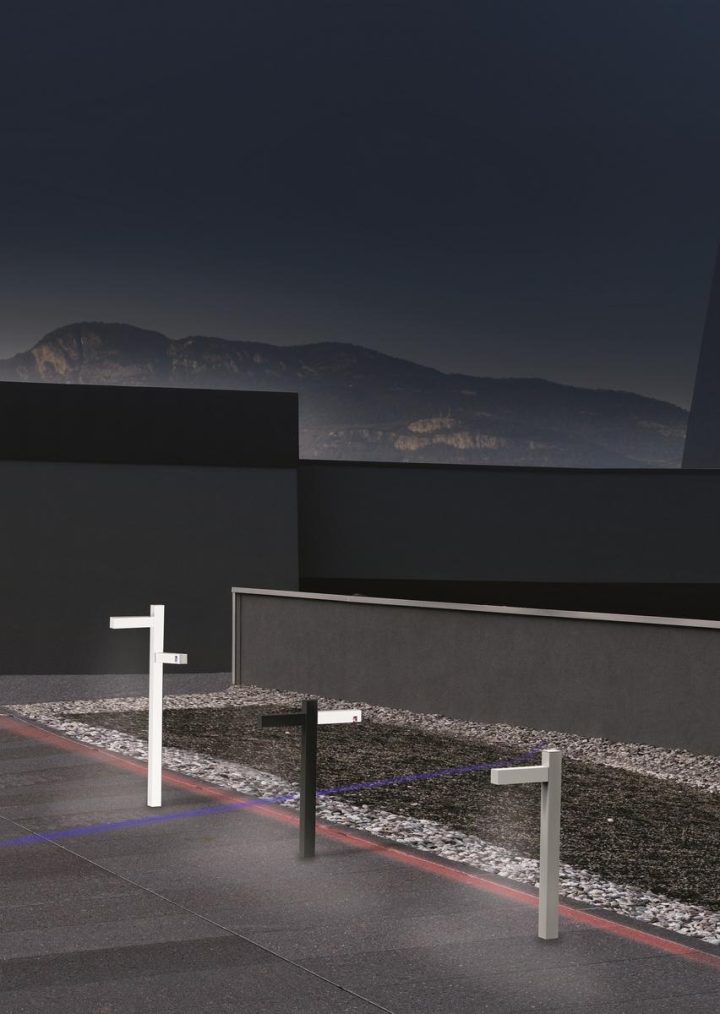 Walking Space Bollard Light, Artemide