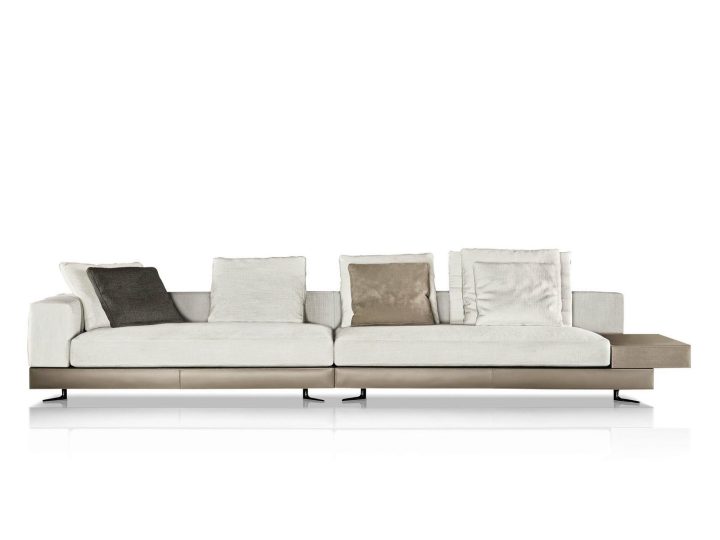 White Sofa, Minotti