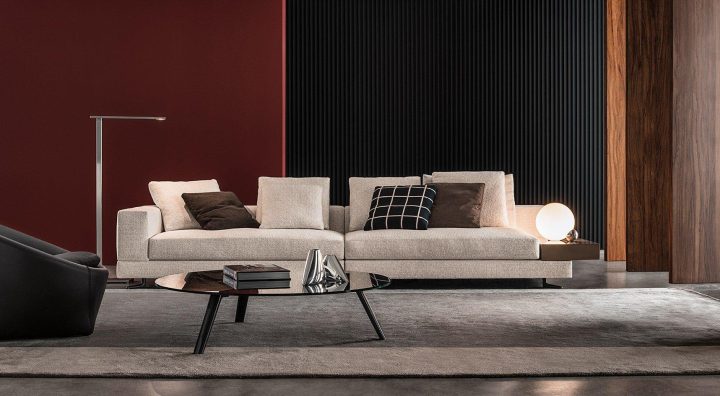 White Sofa, Minotti