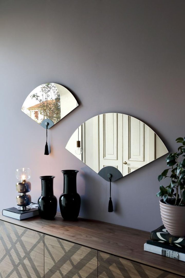 Winderly Mirror, Tonin Casa