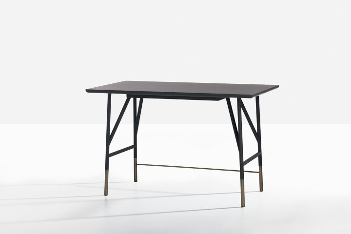 Wood Y Writing Desk, Potocco