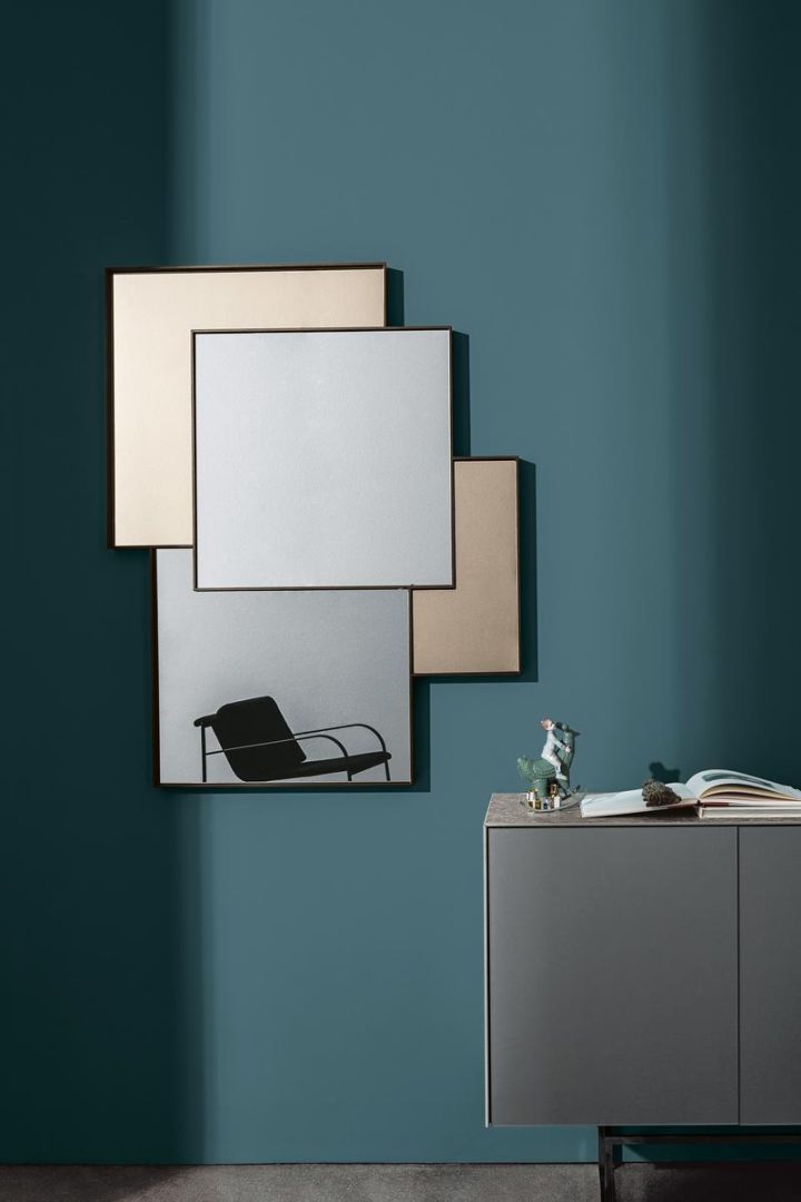 Combi Mirror, Sovet