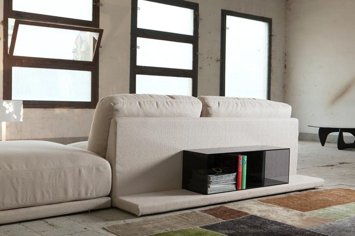 Doyle Sofa, Domingo Salotti