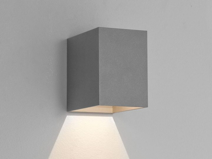 Oslo 100 Outdoor Wall Lamp, Astro Lighting