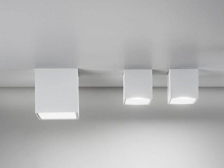 Three Wall Lamp, Panzeri