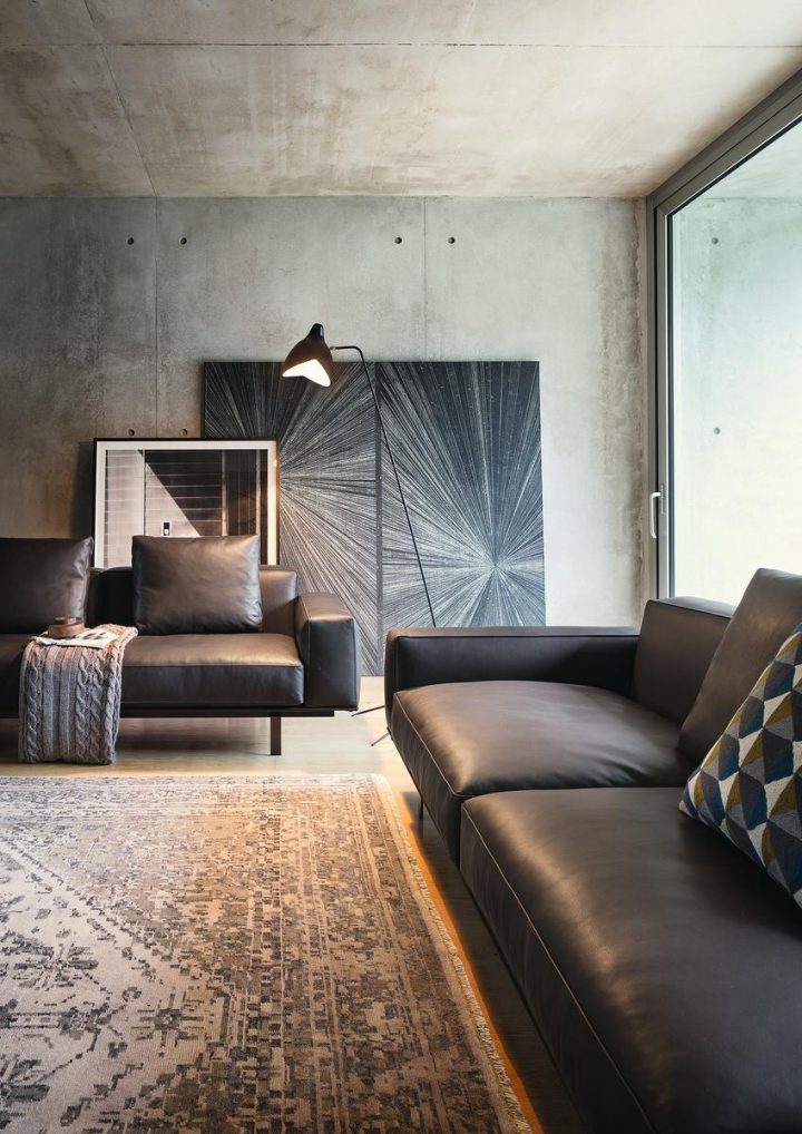 Yard Sofa, Lema