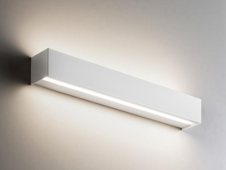 Zen Wall Lamp, Olev