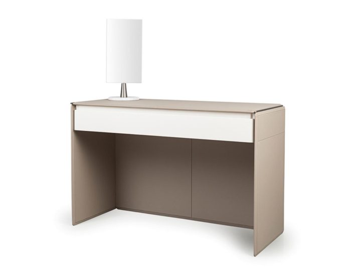 Zero Dressing Table, Turri