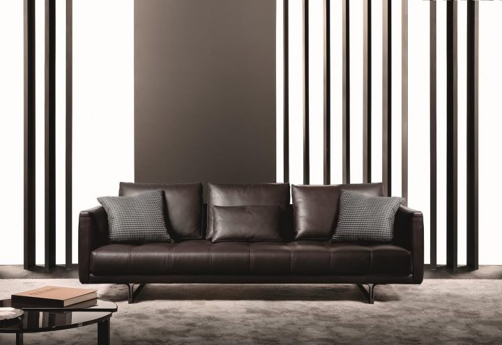 Valery sofa by Alberta Salotti