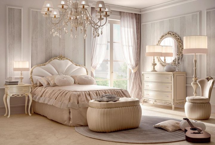 Forever bedroom set by Signorini Coco