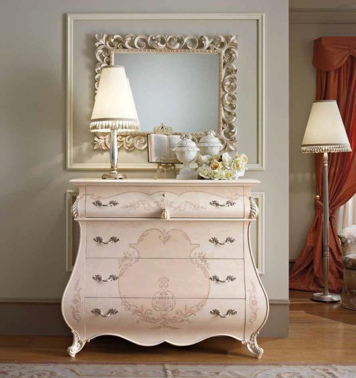 Monreale bedroom set by Signorini Coco