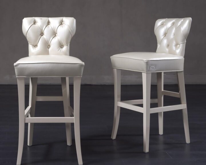 Guendalina bar chair by Rugiano