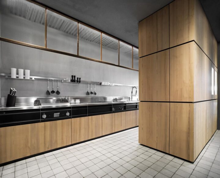 Natural Skin kitchen by Minacciolo