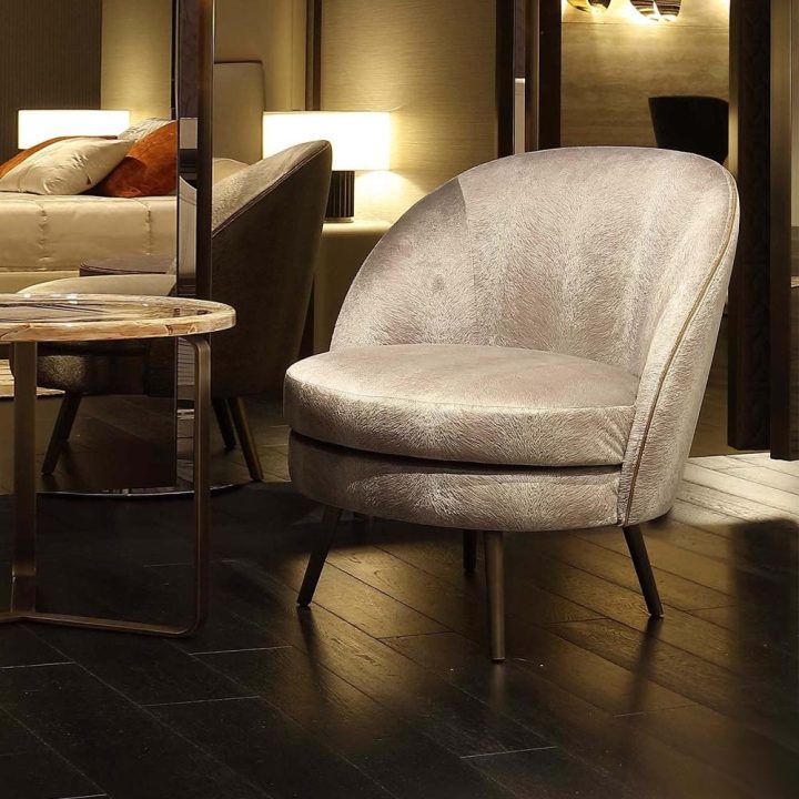 Perla armchair by Rugiano