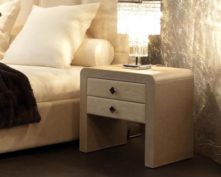 Reko bedside table by Rugiano