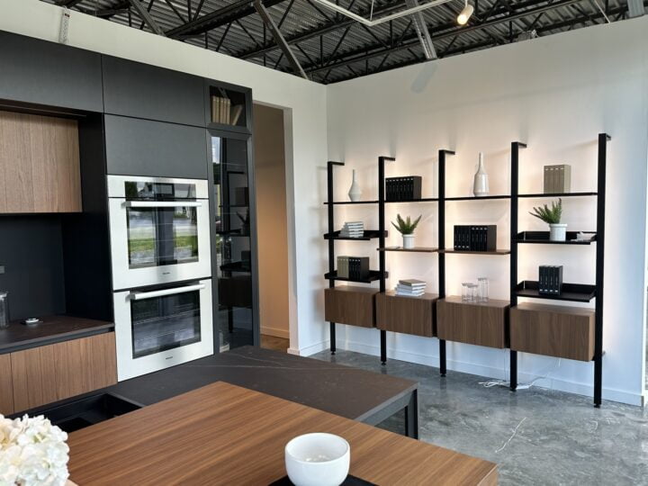 Oltre kitchen Lube Cucine display sale