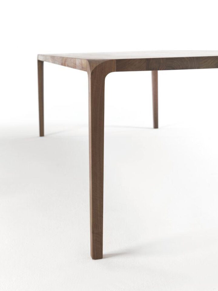 Sleek - rectangular wood table | Riva 1920