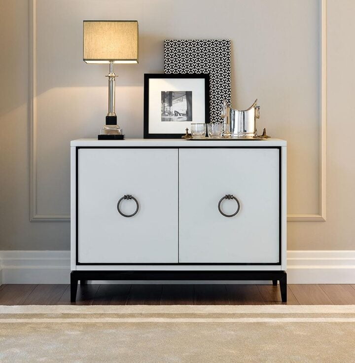 Asmara - rectangular lacquered chest of drawers | Galimberti Nino