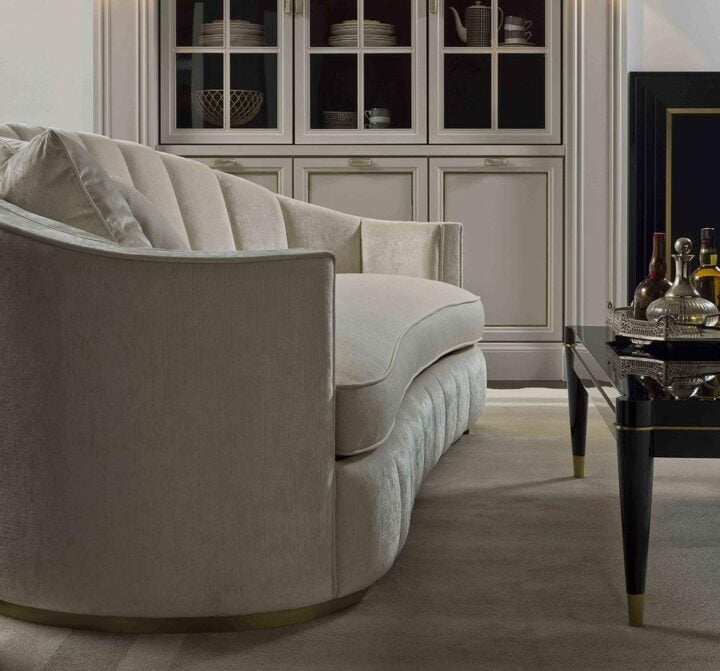 Eliodoro - curved velvet sofa | Galimberti Nino