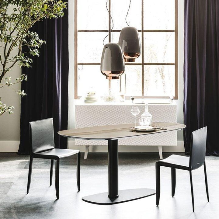 Ipanema Keramik - oval metal table | Cattelan Italia