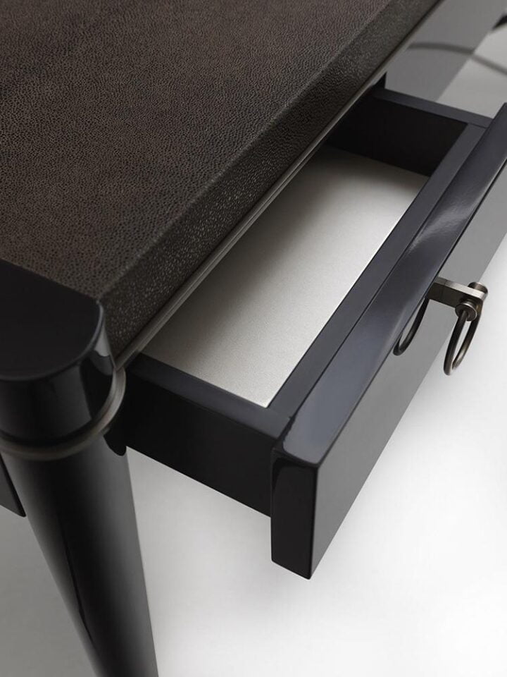 Ambra - rectangular leather writing desk with drawers | Galimberti Nino