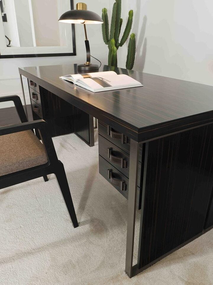 Kobe - rectangular wood writing desk with drawers | Galimberti Nino