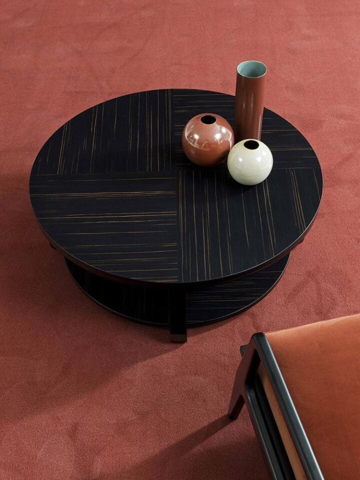 Jacques - round solid wood coffee table | Galimberti Nino