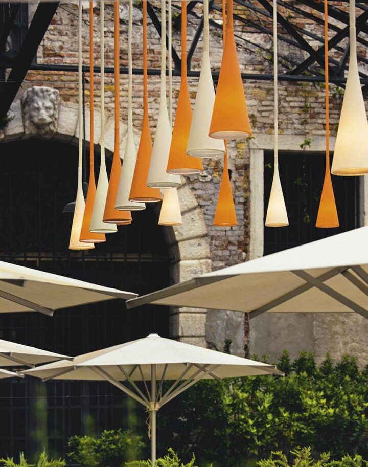 Uto - acrylic pendant lamp | Foscarini