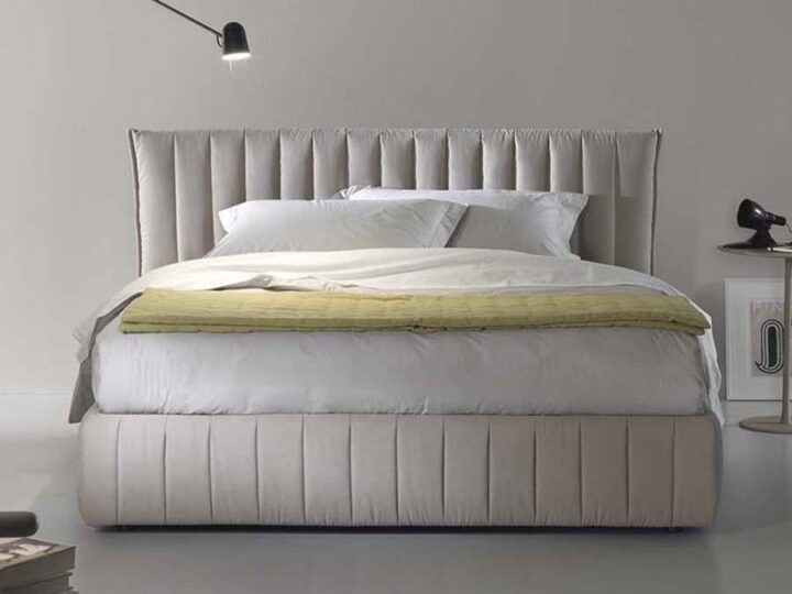 Darron - nabuk bed with tufted headboard | Dorelan