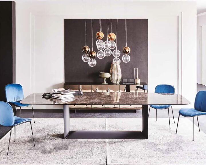 Dragon - oval metal table | Cattelan Italia