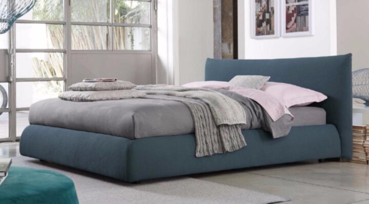 Pillow - fabric bed with high headboard | Dorelan