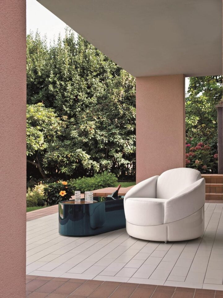 Astrea - fabric outdoor armchair | Longhi