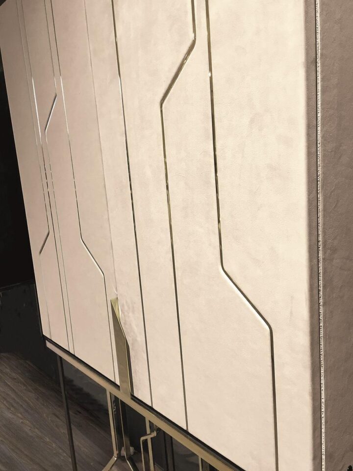 Ginza Bar - stone bar cabinet | Longhi