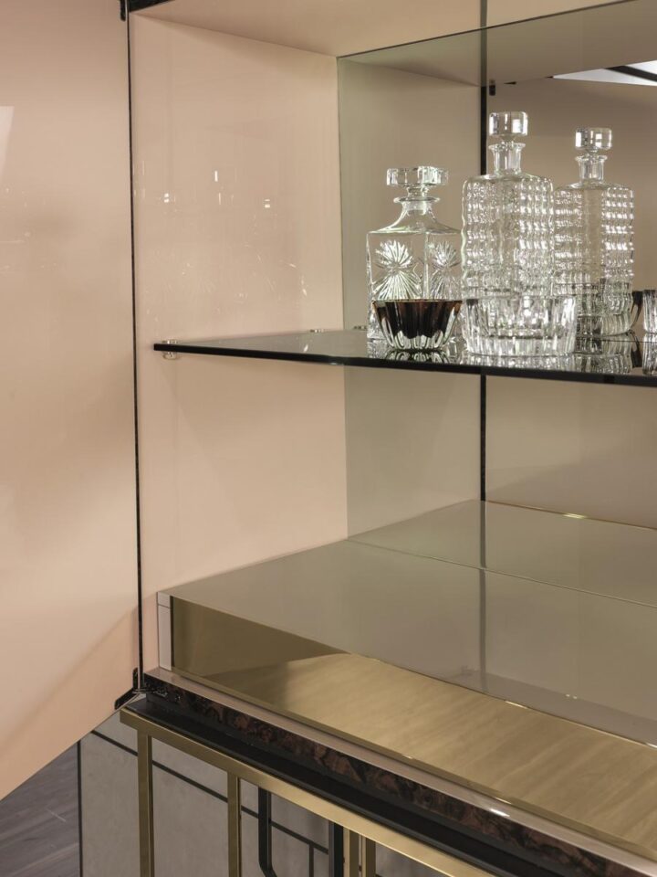 Ginza Bar - stone bar cabinet | Longhi