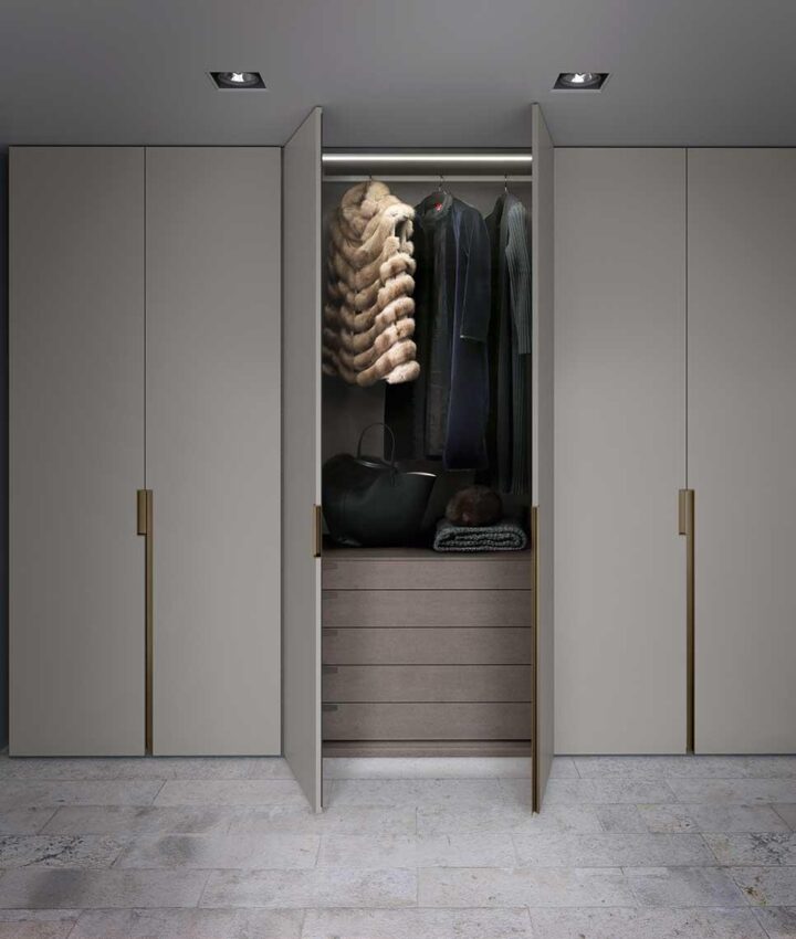 Go - modular lacquered wardrobe with doors | ALF Dafre