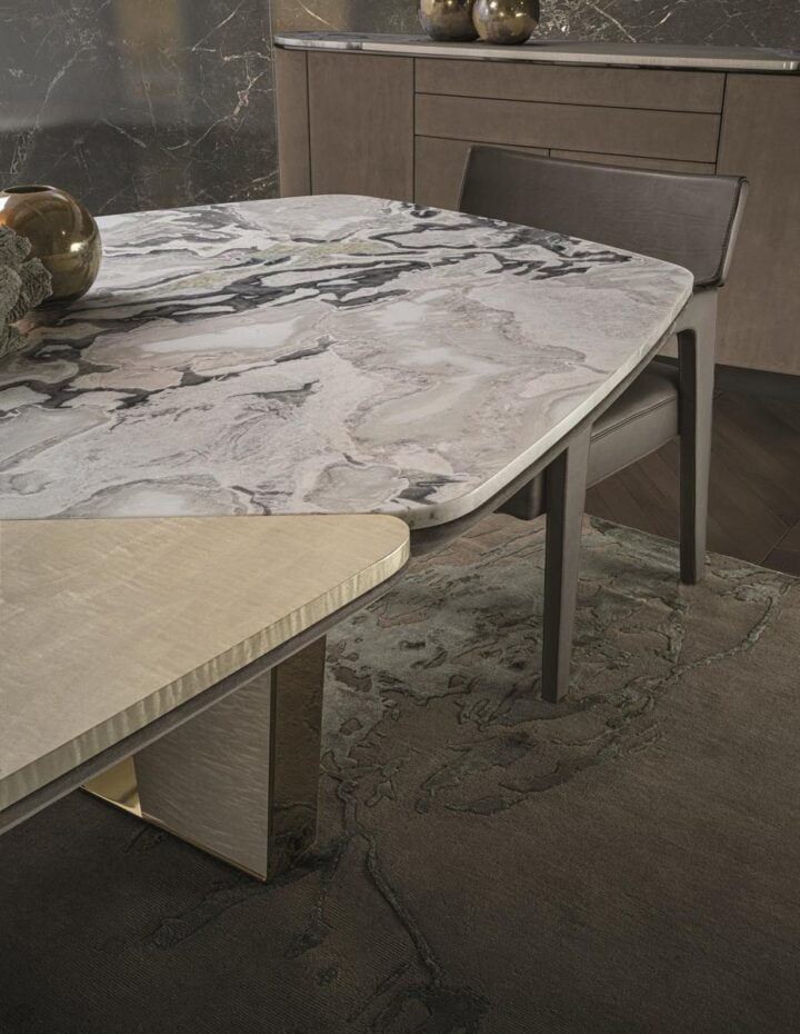 Keope - oval metal table | Longhi