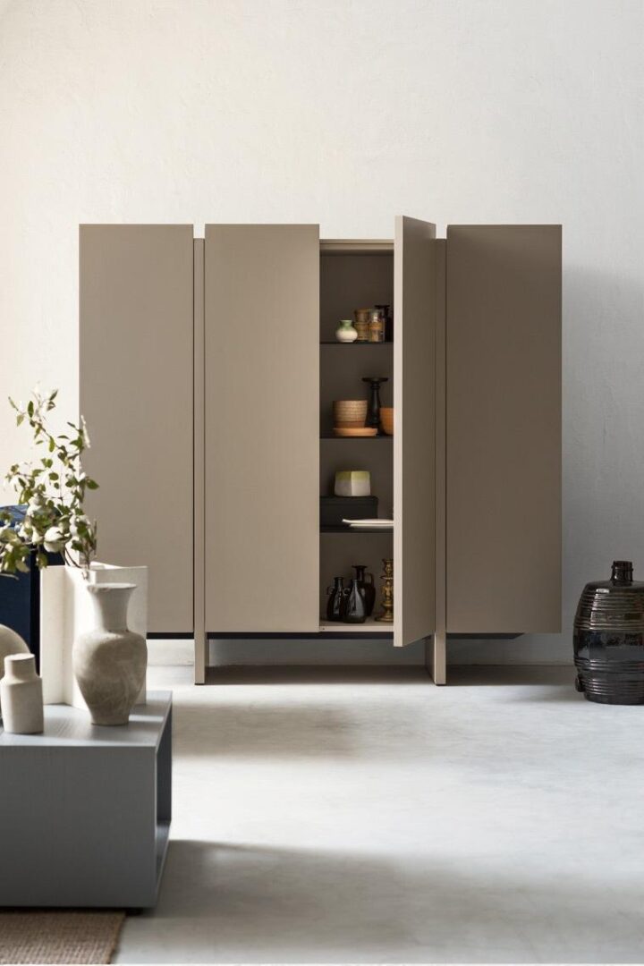 Recta - modular veneer sideboard with doors | ALF Dafre