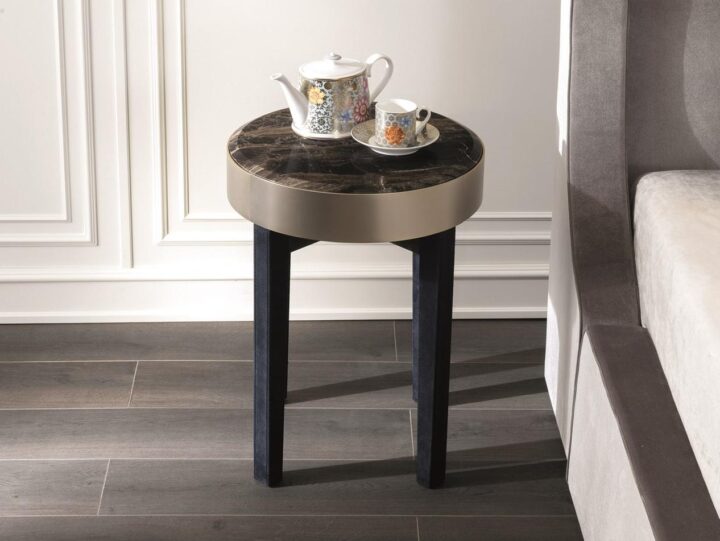 Ring - rounded nabuk bedside table with drawers | Longhi