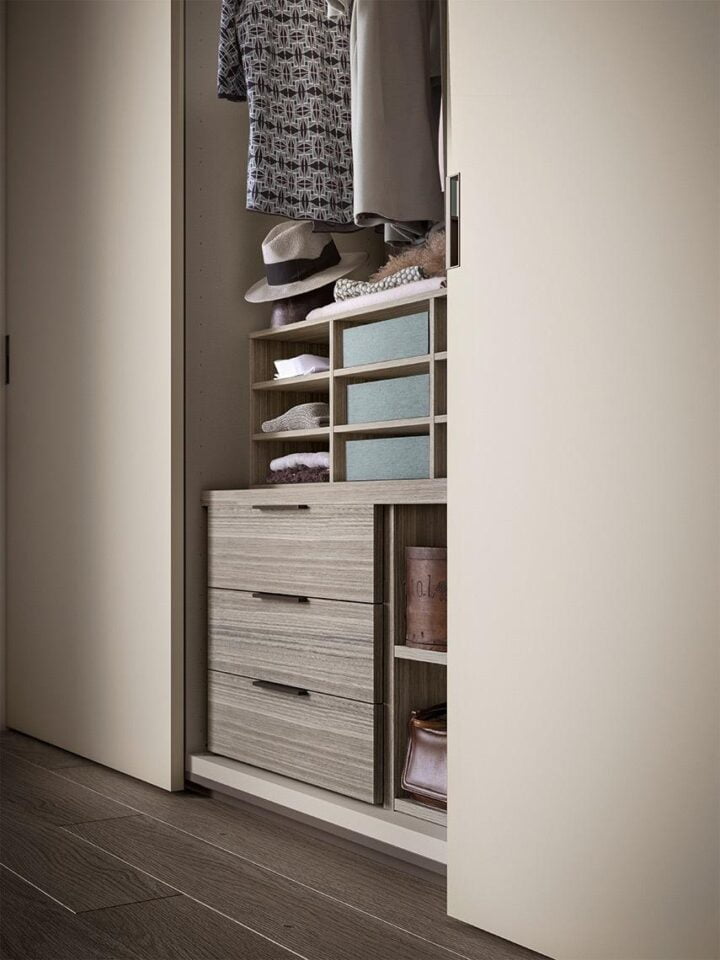 Simple - modular veneer wardrobe with coplanar doors | ALF Dafre