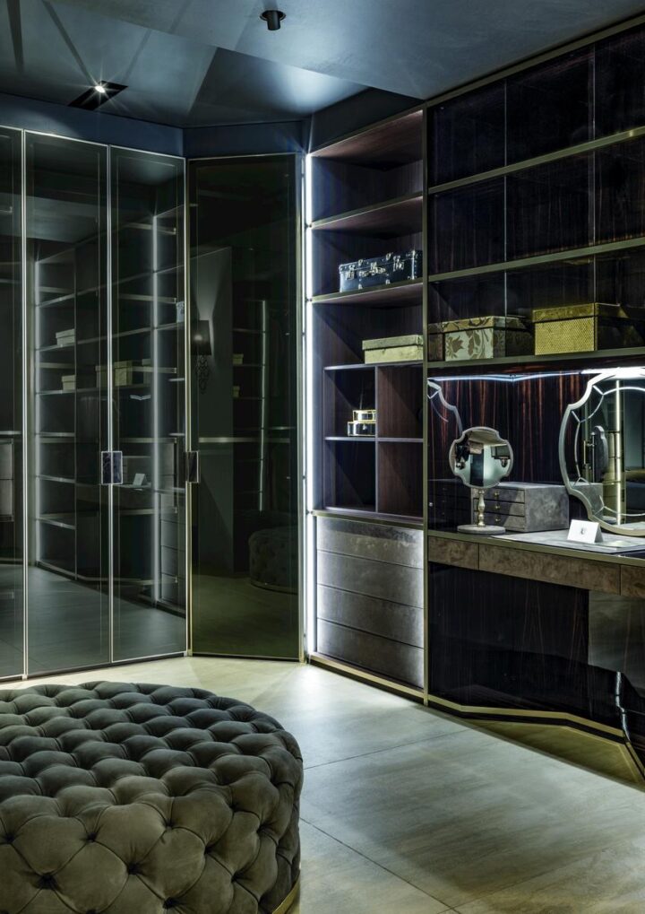 Atelier - modular wood walk-in closet | Longhi